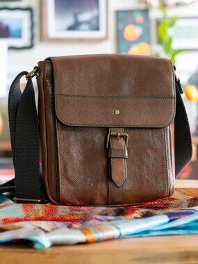 Fossil Dark Brown Leather Estate NS Messenger Bag with iPad/E-reader pocket